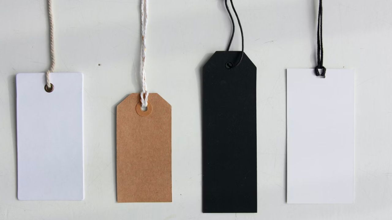 Article photo for How to Evaluate and Compare Solar Panel Quotes from Different Providers