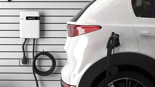 Article photo for Can I Charge My Electric Car with Home Solar Panels